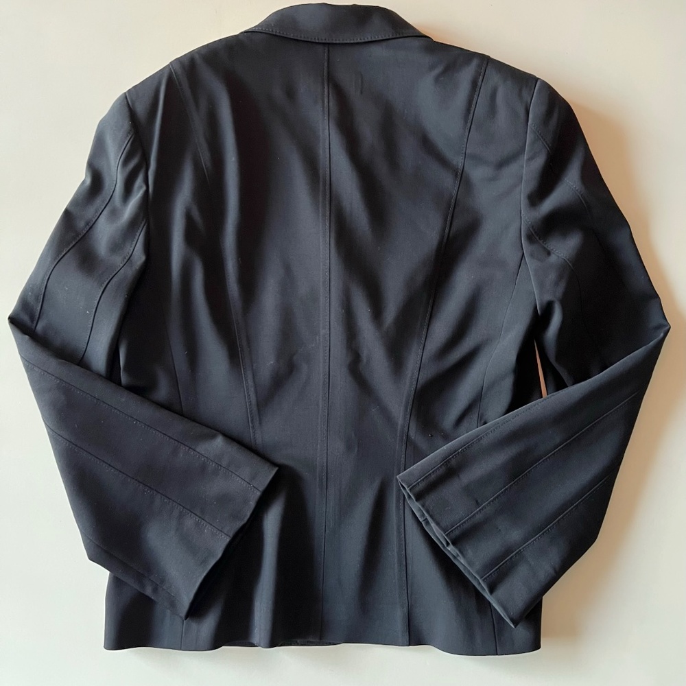 Escada Black Skirt Suit With Bell Sleeved Jacket Size 38 - Picture 3 of 7